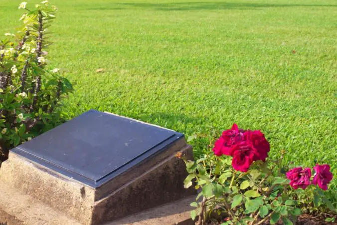 How To Polish A Bronze Headstone